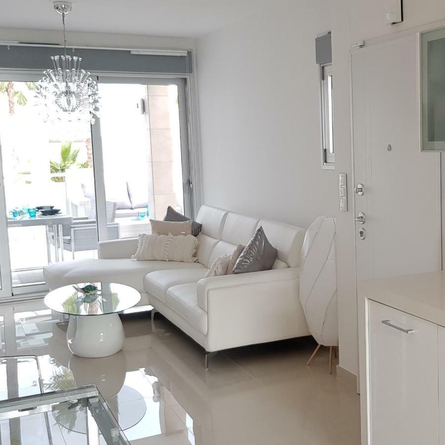 Sensacion Azul Apartment Torrevieja Exterior photo